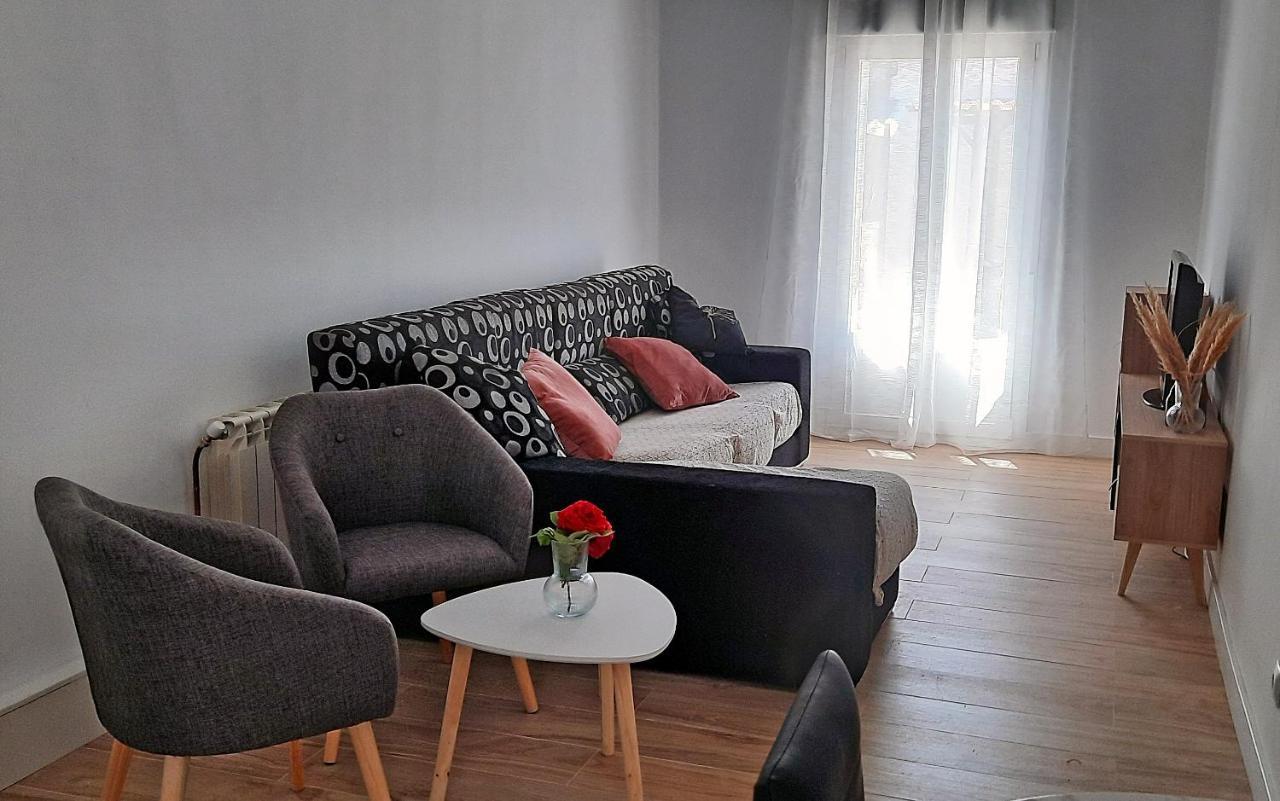 Kataenea. Apartamento En El Prepirineo Navarro. Naturaleza Aoiz 외부 사진